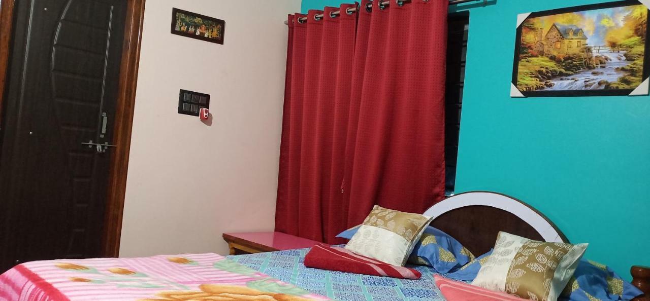 Gopi Homestay 亨比 外观 照片
